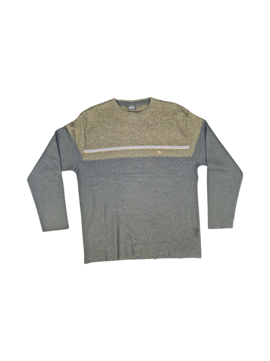 Camel Collection Sweater Size L